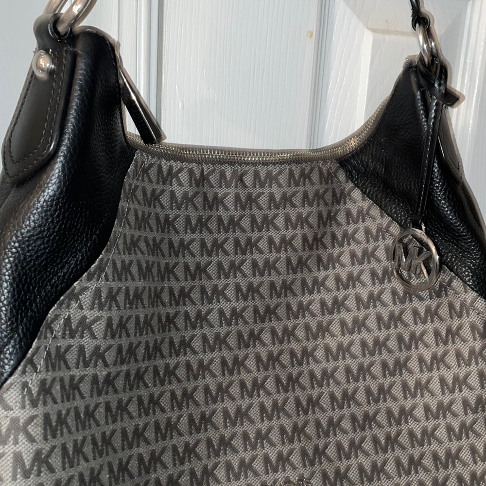 MK shoulder purse SIGNATURE design canvas with black leather